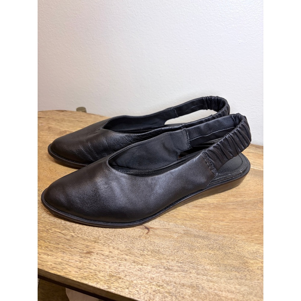 Kelsi Dagger Brooklyn Black Leather Ruched Slingback Ballet Flats Size 8